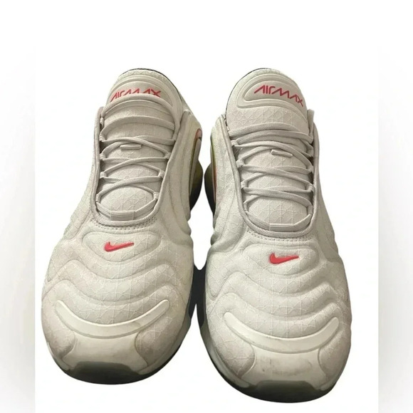 Nike Air Max 720 - Picture 2 of 3